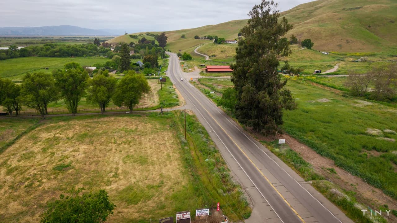 A photograph from the Aerial Shots collection. Aerial Shots photo 13 of 45.