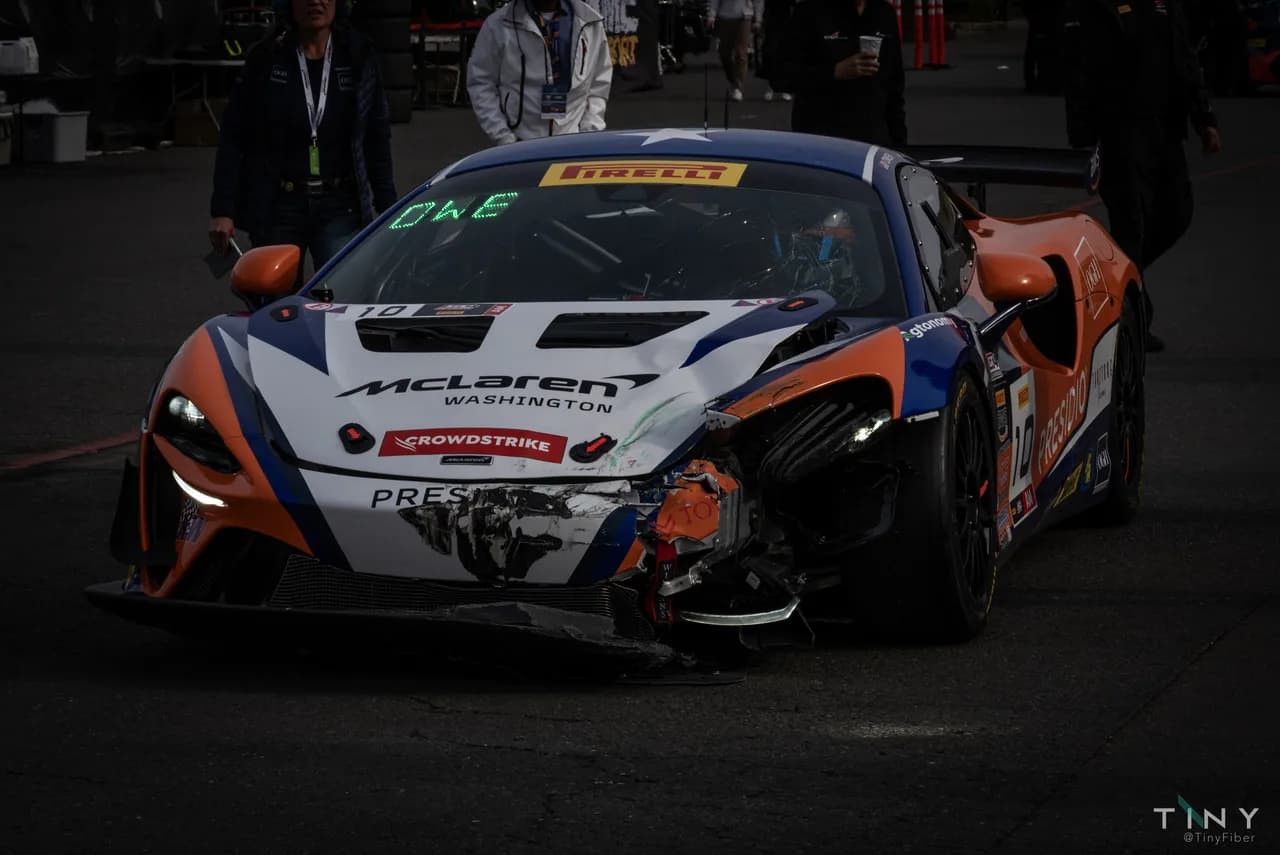 Motorsport photography from the Racing collection. Racing photo 22 of 34.